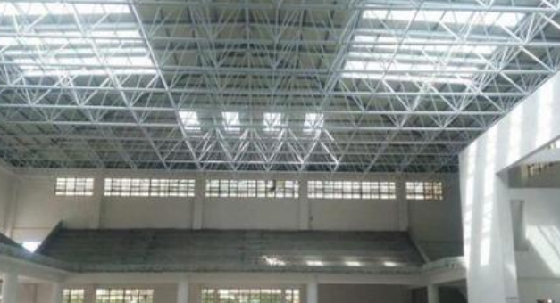毕节怎么能力选定一家无气力的不锈钢网架公司